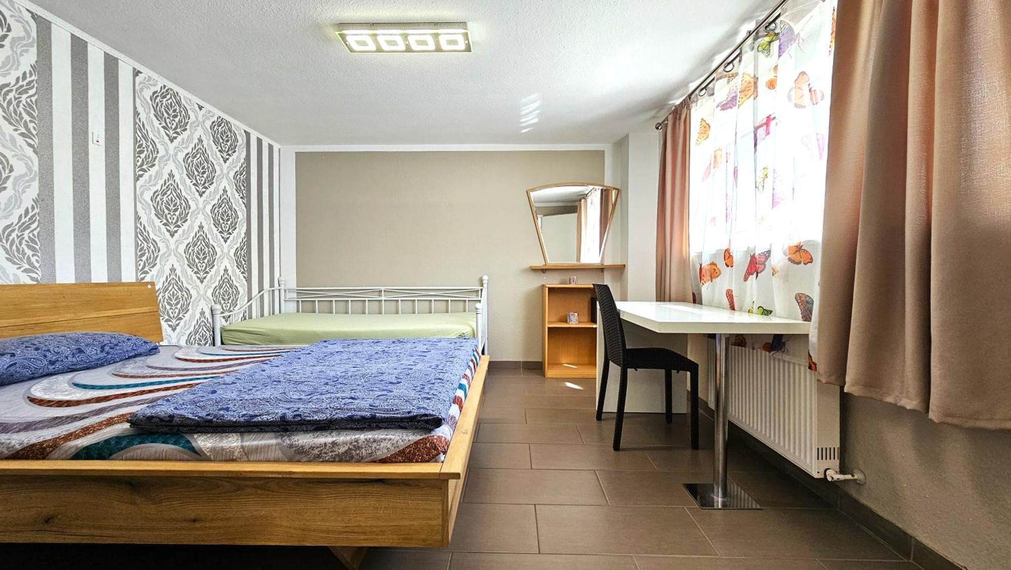 Gruendauer Monteurwohnung/Studentenwohnung Екстер'єр фото