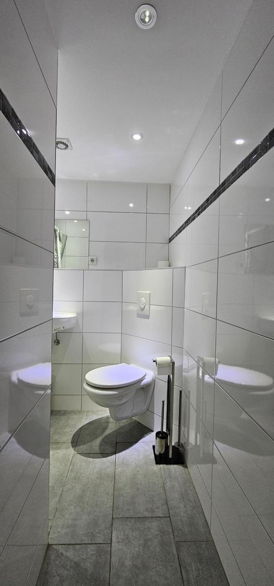 Gruendauer Monteurwohnung/Studentenwohnung Екстер'єр фото