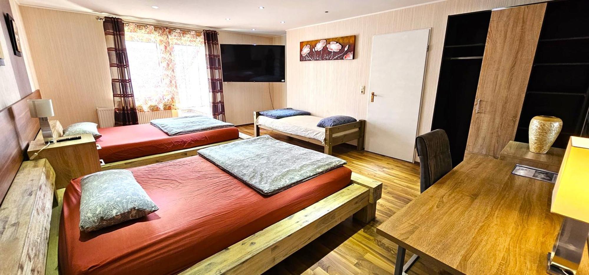 Gruendauer Monteurwohnung/Studentenwohnung Екстер'єр фото