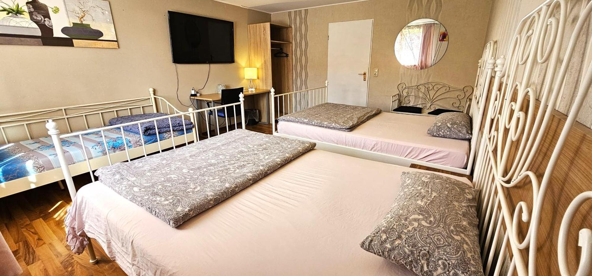 Gruendauer Monteurwohnung/Studentenwohnung Екстер'єр фото